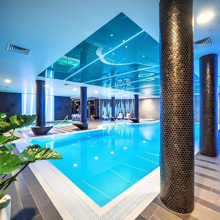 Wellton Riverside Spa Hotel Riga Ngoại thất bức ảnh Spa