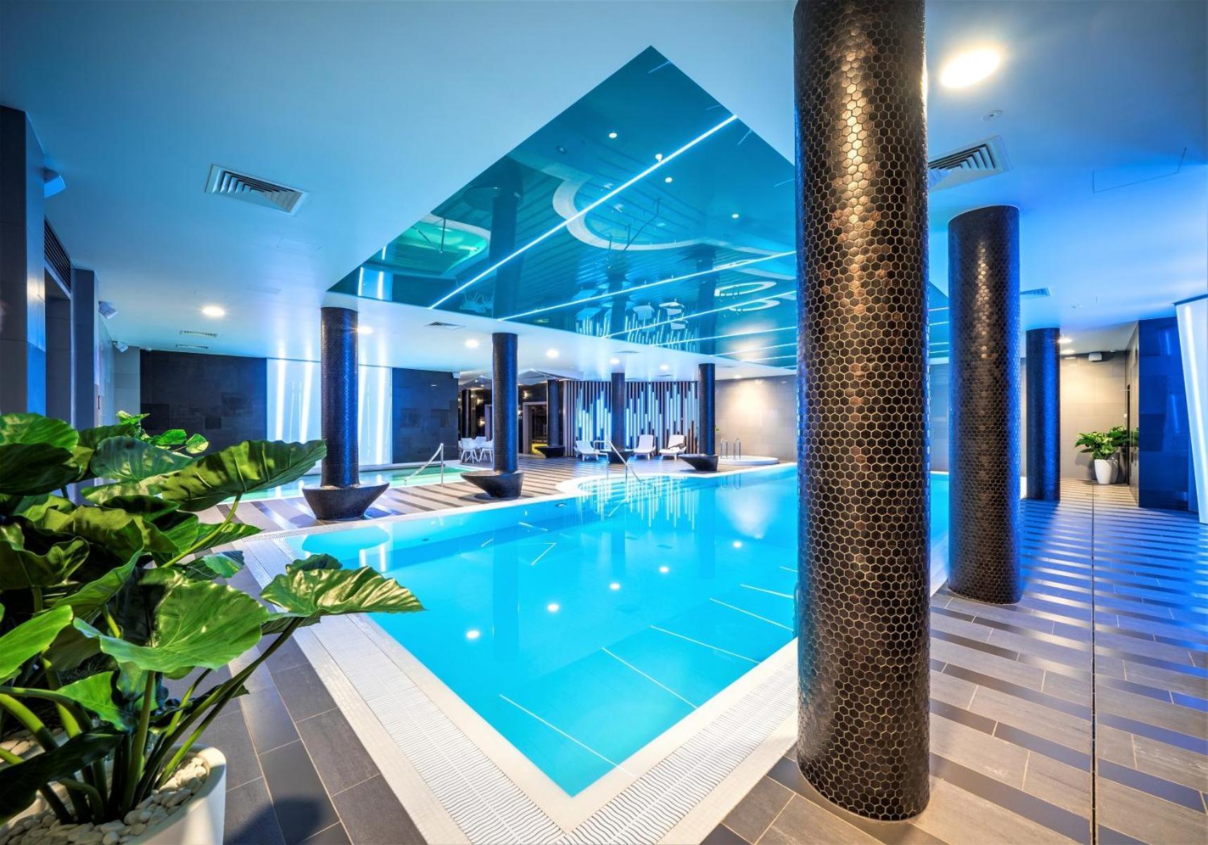 Wellton Riverside Spa Hotel Riga Phòng bức ảnh