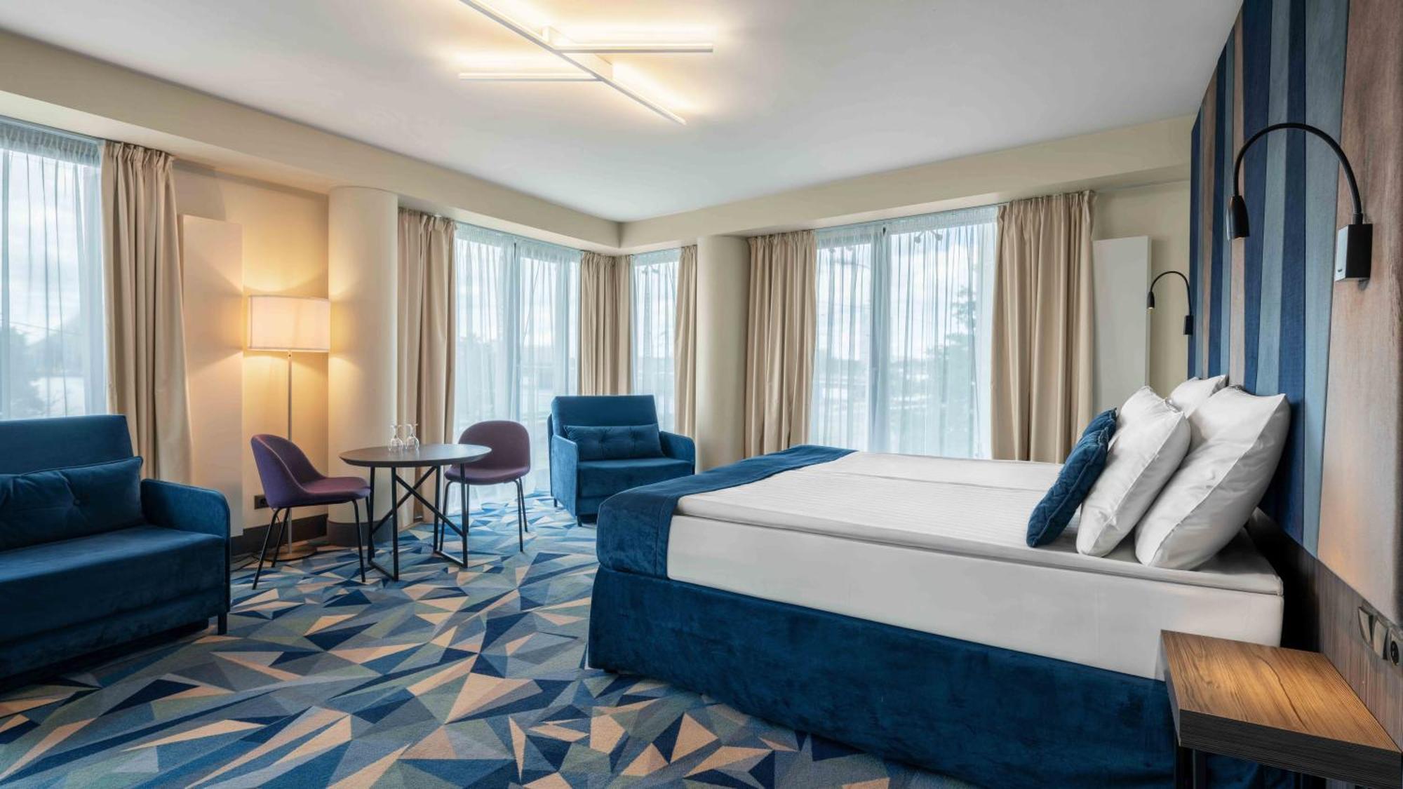 Wellton Riverside Spa Hotel Riga Ngoại thất bức ảnh