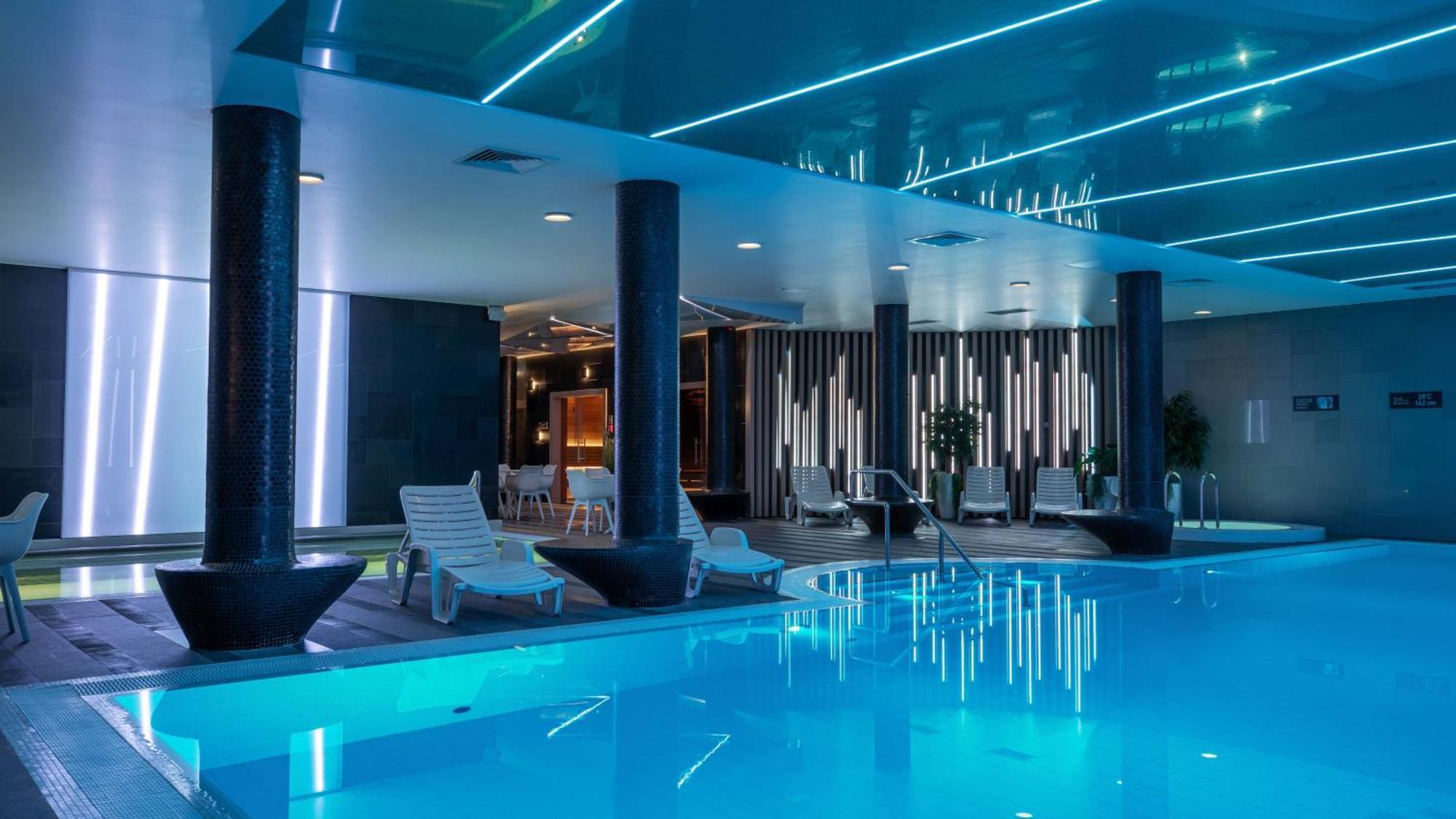 Wellton Riverside Spa Hotel Riga Phòng bức ảnh